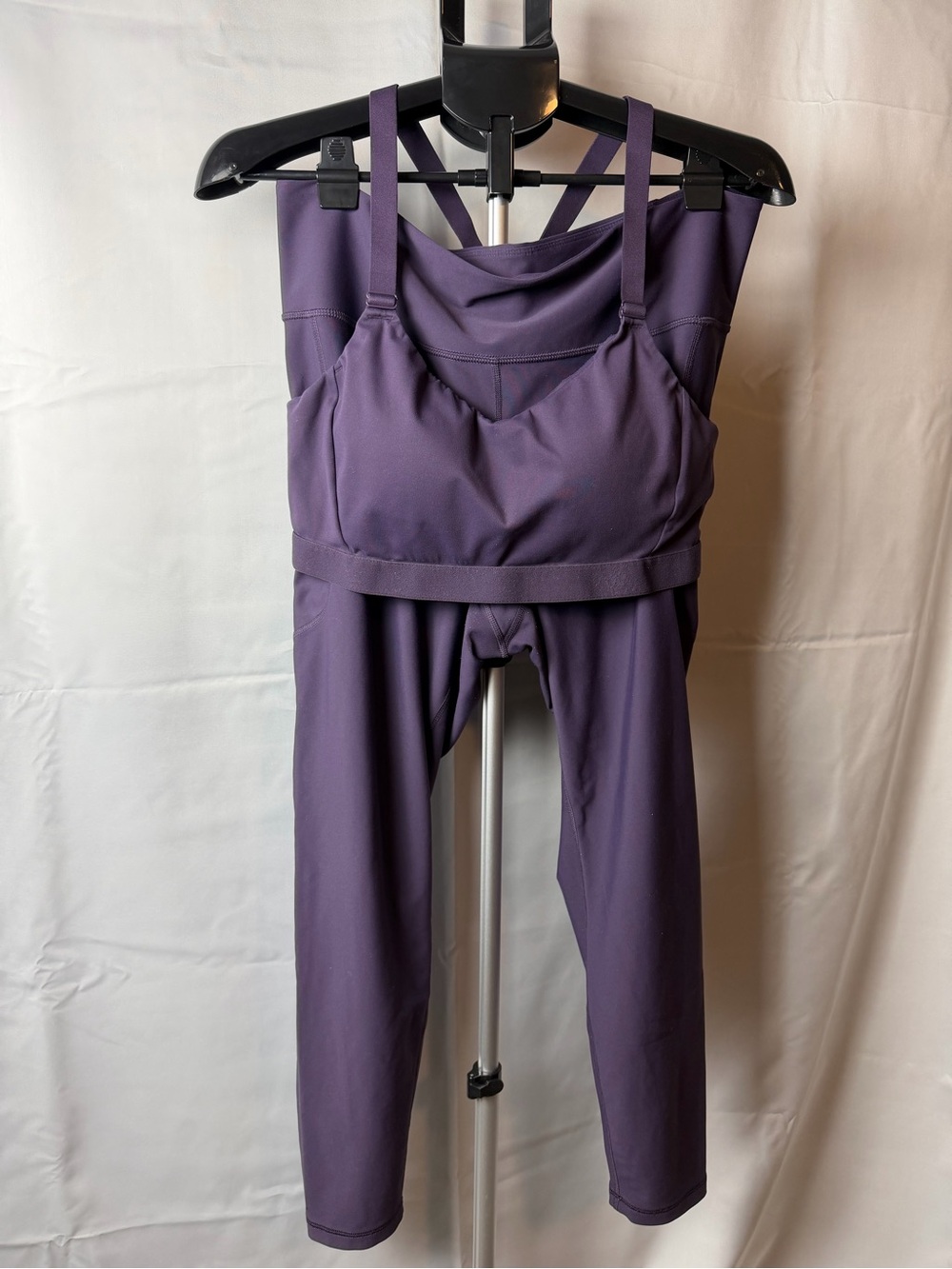 Old Navy Plum Purple Active Legging  with Built-In Bra